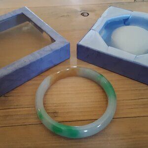 Jade bracelet/bangle